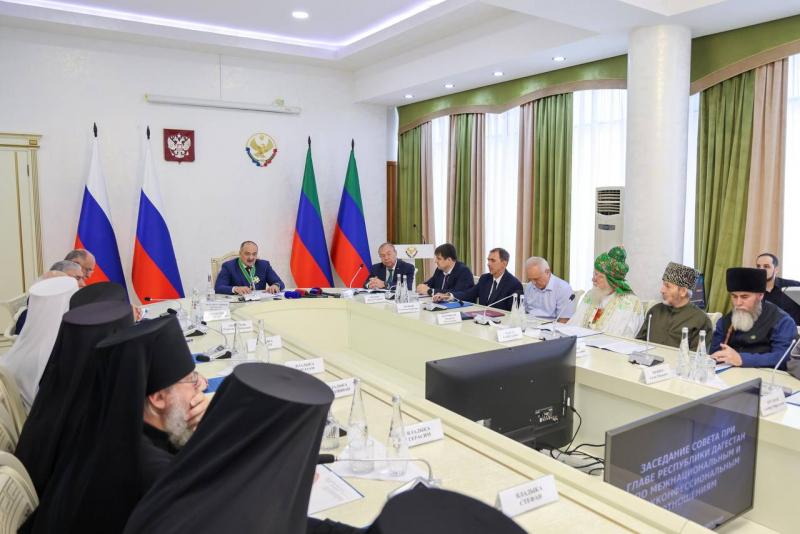 Сергей Меликов провел заседание Совета по межнациональным и межконфессиональным отношениям